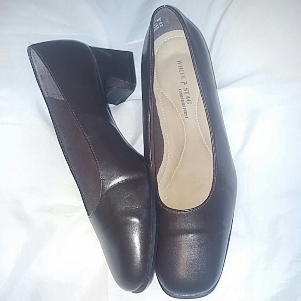 Cute white stag Sunday shoes